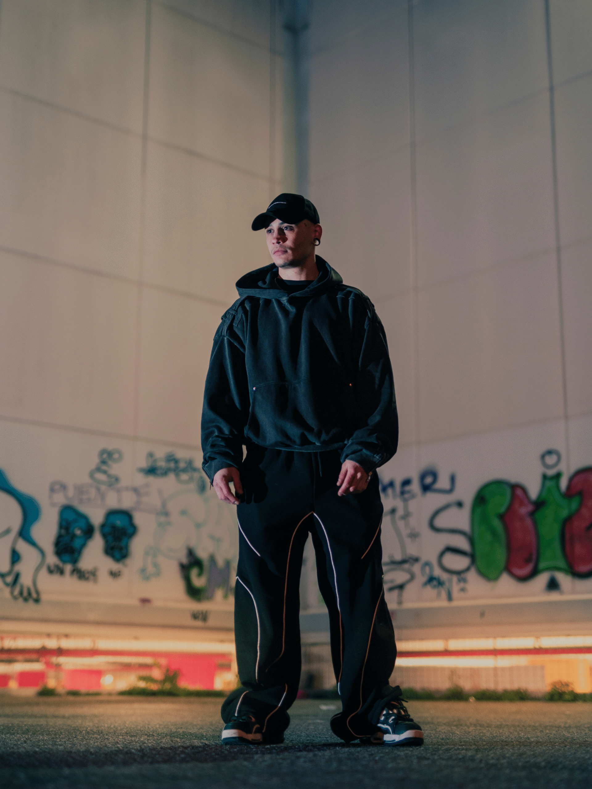 ish11__3F Acid Hoodie_Bold Logo Velours Cap Black_Foto5
