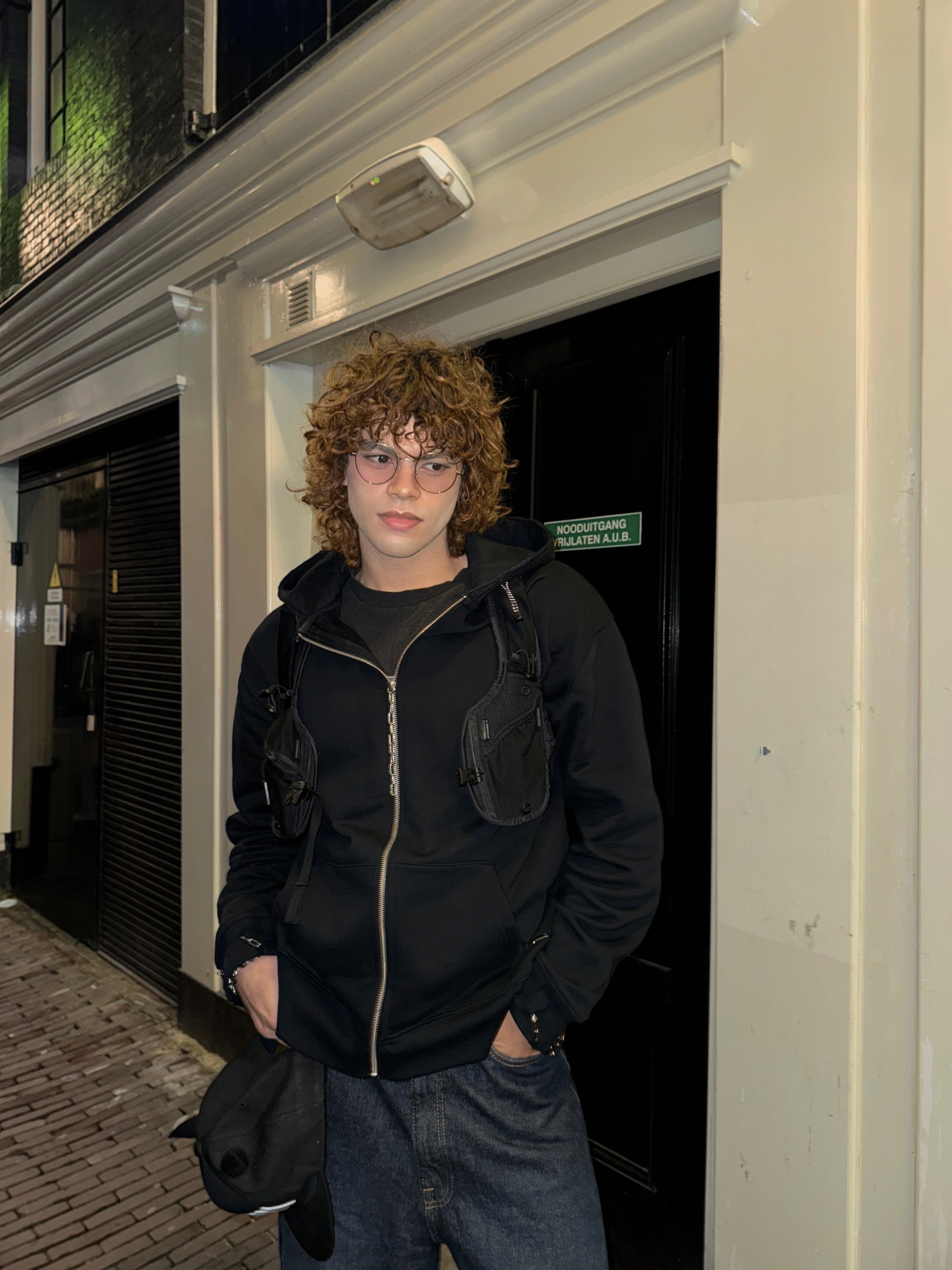 dylan_mzn_C'est La Fxxking Vie Zip-Thru Hoodie Black_HAND-FINISHED_Foto1