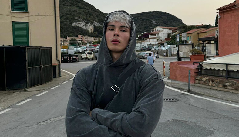 Cropped Acid Hoodie - @unfollowadrian - BAD PORTIER - élémentaire Streetwear Collection 2024